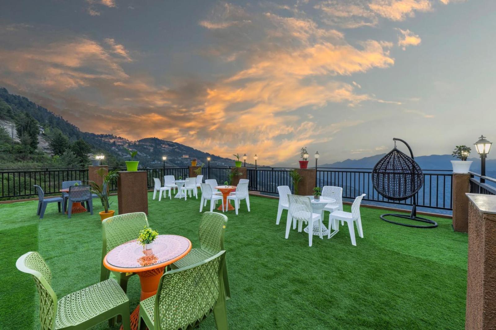 The Nature Dreams I Vacations I Conference I Mice I Family Events I Open Air Terrace I Sky Bonfire I Kufri By Exotic Stays Shimla Buitenkant foto